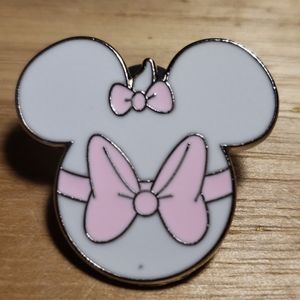 ⭐6/$25 Aristocats Marie Mickey Icon Disney Pin